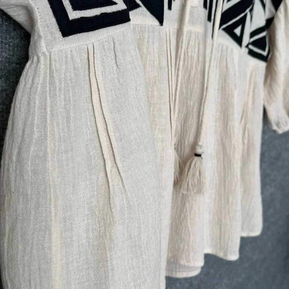 See And Be Seen Top Womens Small Cream Black Gauzy Geometric Peasant Boho Blouse - Picture 10 of 16